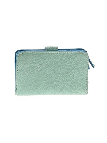 Unbranded Wallet (view 2)
