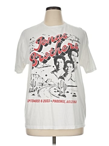 Gildan Short Sleeve T-Shirt (view 1)