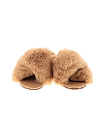 BCBGMAXAZRIA Sandals (view 2)
