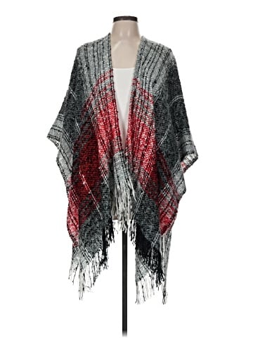 Cejon Poncho (view 1)