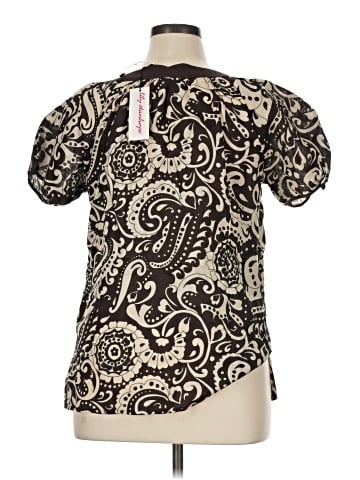 Lily Stanhope Short Sleeve Blouse (view 2)