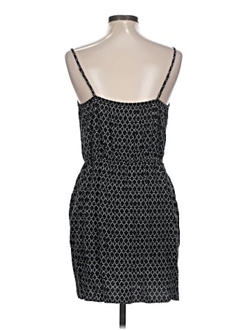 Old Navy Sleeveless Top (view 2)