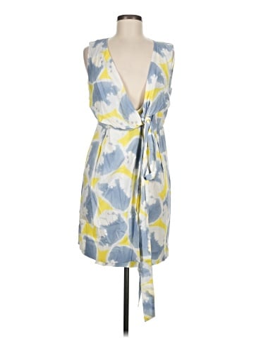 Diane von Furstenberg Casual Dress (view 1)