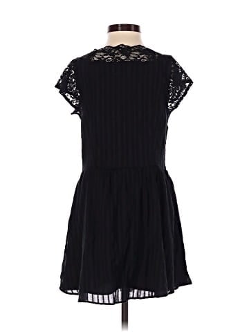 American Eagle Outfitters Casual Dress (view 2)