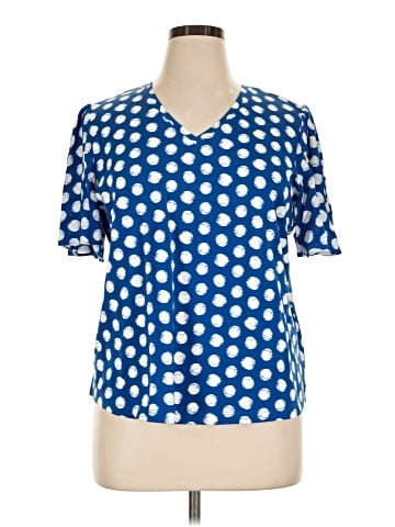 Chico's Short Sleeve T-Shirt (view 1)