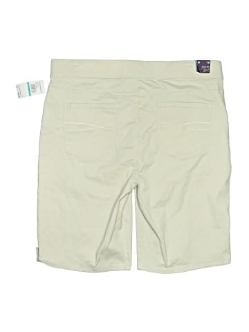 Gloria Vanderbilt Khaki Shorts (view 2)