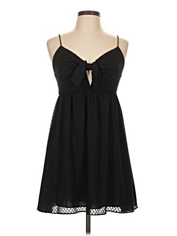 Alice + Olivia Casual Dress (view 1)