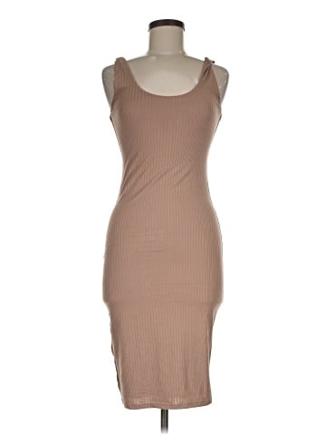 Heart & Hips Casual Dress (view 1)