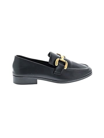 Mia Flats (view 1)