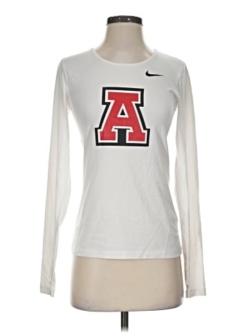 Nike Long Sleeve T-Shirt (view 1)