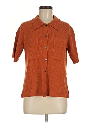 Tea n Rose Short Sleeve Button-Down Shirt (view 1)
