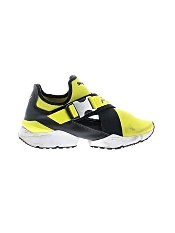 Puma Sneakers (view 1)