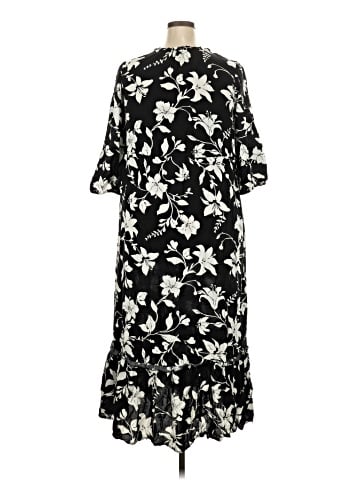 Croft & Barrow Casual Dress (view 2)