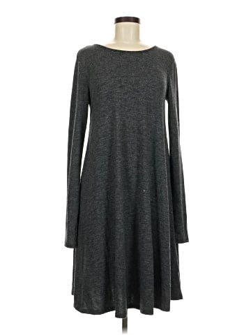 Old Navy Casual Dress (view 1)