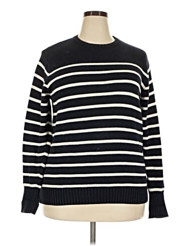 Brandy Melville Pullover Sweater (view 1)