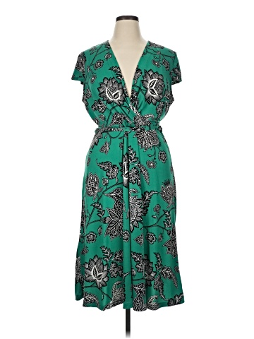 Sandra Darren Casual Dress (view 1)
