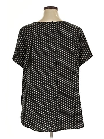 Ava & Viv Short Sleeve Blouse (view 2)