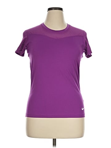 Nike Active T-Shirt (view 1)