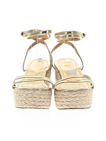 Unbranded Wedges (view 2)