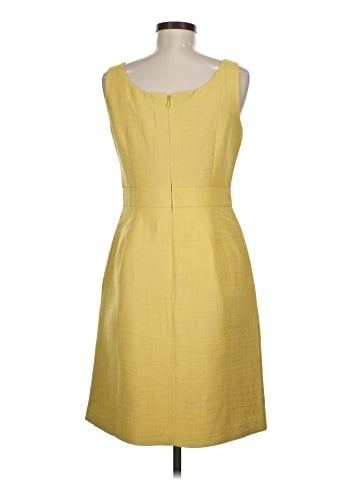 Banana Republic Casual Dress (view 2)