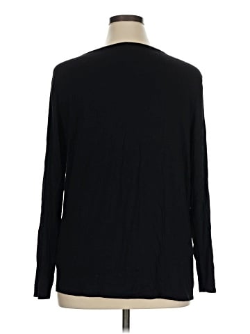 Old Navy Long Sleeve T-Shirt (view 2)