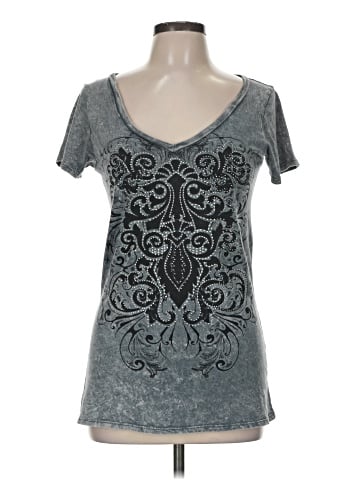 Maurices Short Sleeve T-Shirt (view 1)