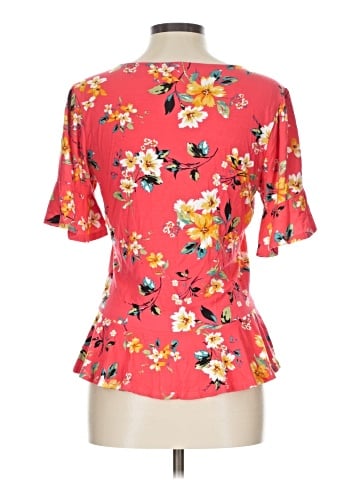 Loveappella Short Sleeve Top (view 2)