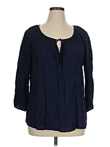 Solitaire 3/4 Sleeve Blouse (view 1)
