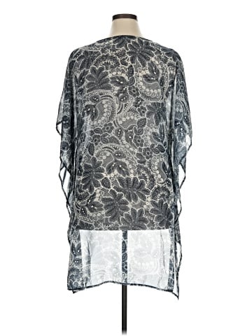 Cha Cha Vente 3/4 Sleeve Blouse (view 2)