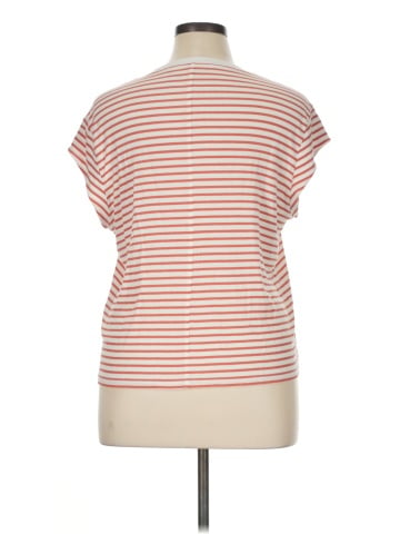 American Eagle Outfitters Short Sleeve T-Shirt (view 2)