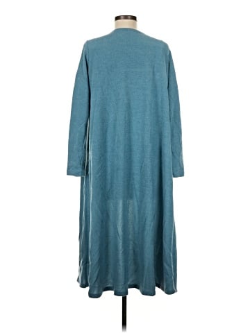 Lularoe Cardigan (view 2)