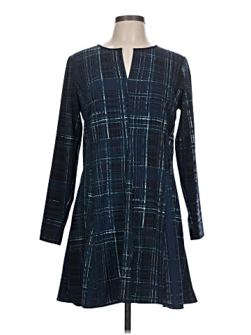 Simply Vera Vera Wang Casual Dress (view 1)