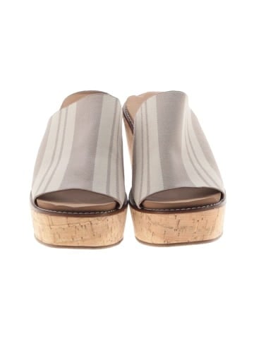 Corkys Wedges (view 2)