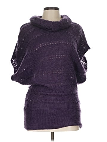 Love Change Poncho (view 1)