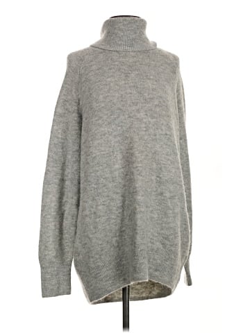 H&M Turtleneck Sweater (view 1)