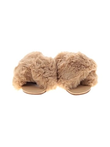 BCBGMAXAZRIA Sandals (view 2)
