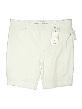 Gloria Vanderbilt Khaki Shorts