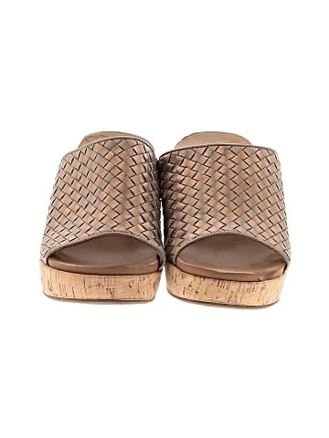 Corkys Wedges (view 2)