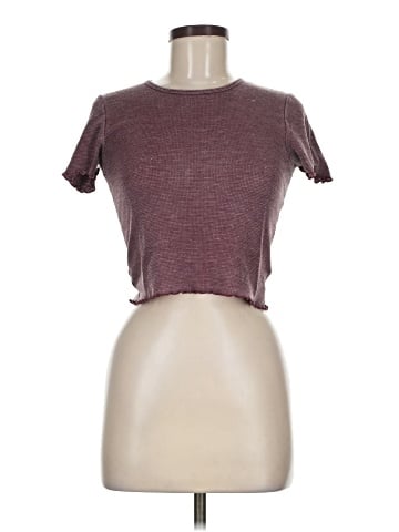 American Eagle Outfitters Short Sleeve T-Shirt (view 1)