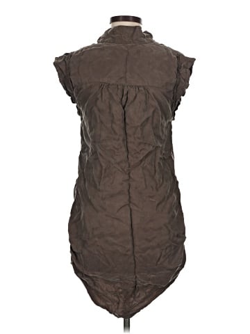 BB Dakota Sleeveless T-Shirt (view 2)