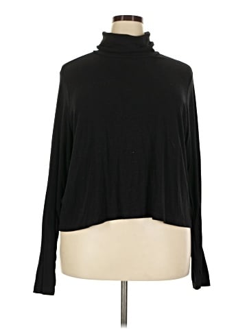 Active by Old Navy Long Sleeve Turtleneck (view 1)