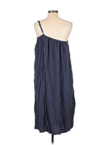 Old Navy Casual Dress (view 2)