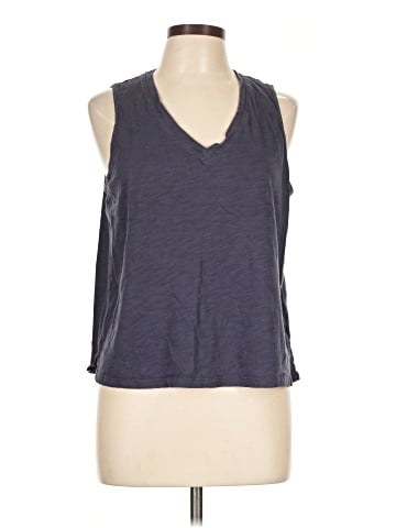 Old Navy Sleeveless T-Shirt (view 1)