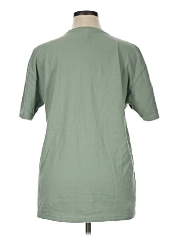 Gildan Short Sleeve T-Shirt (view 2)