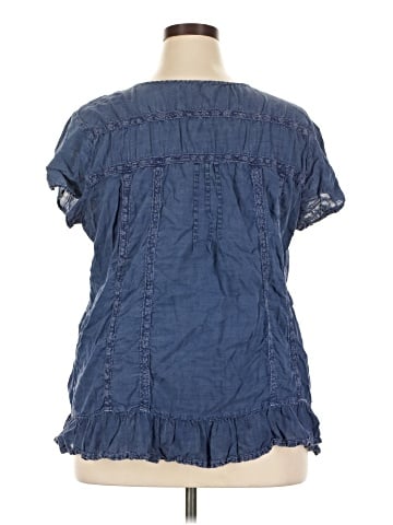 db established 1962 Short Sleeve Blouse (view 2)