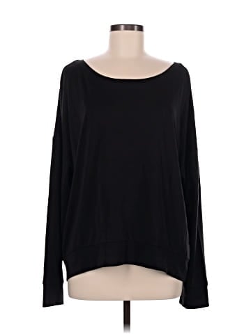 Fabletics Long Sleeve T-Shirt (view 1)