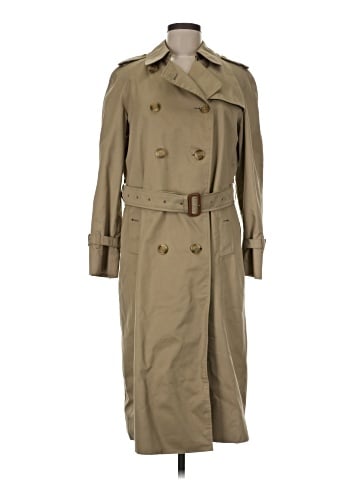 Burberry Trenchcoat (view 1)