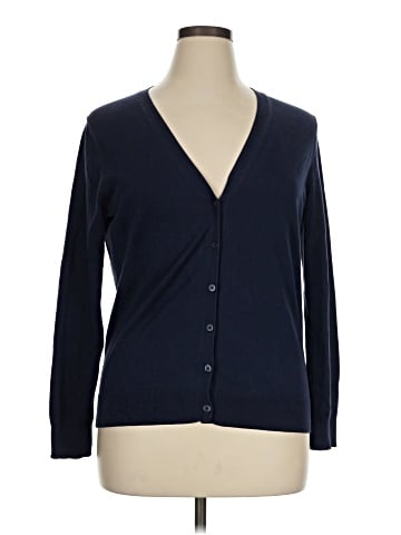 Uniqlo Cardigan (view 1)