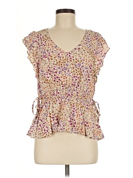 Hem & Thread Short Sleeve Blouse