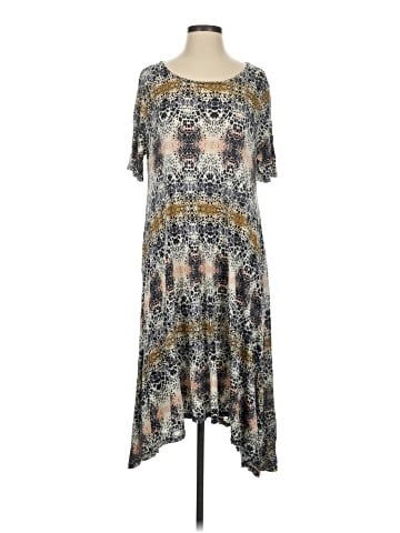 Agnes & Dora Casual Dress (view 1)